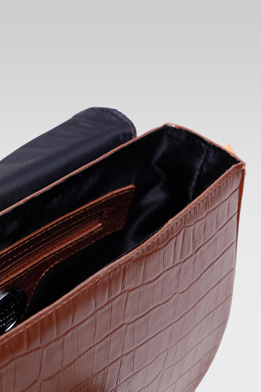 
                Дамска чанта Lasocki КАФЯВ - 5904248087579