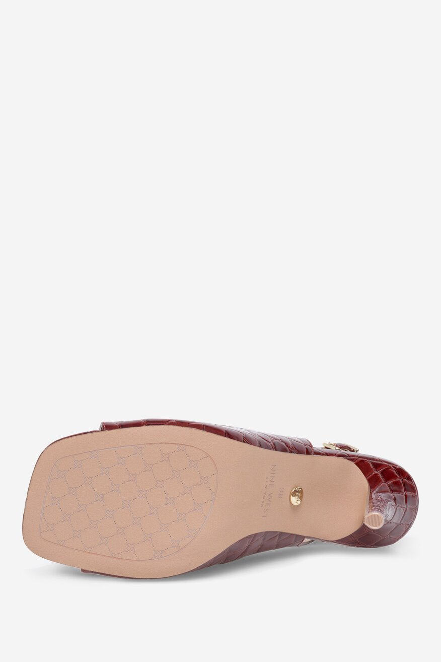 
                NINE WEST - Sandały - 5905588472490