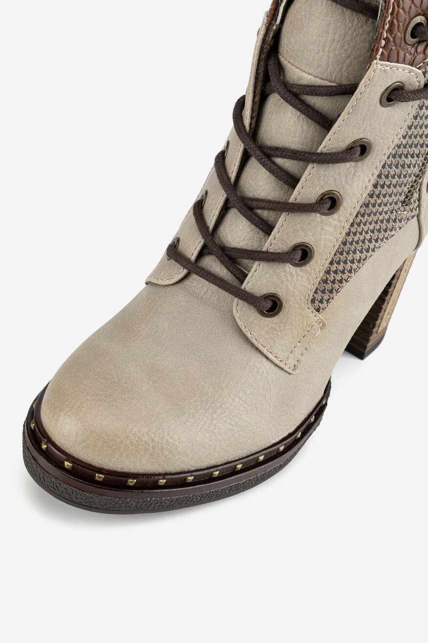 
                Боти Mustang БЕЖОВ - 5905588861041