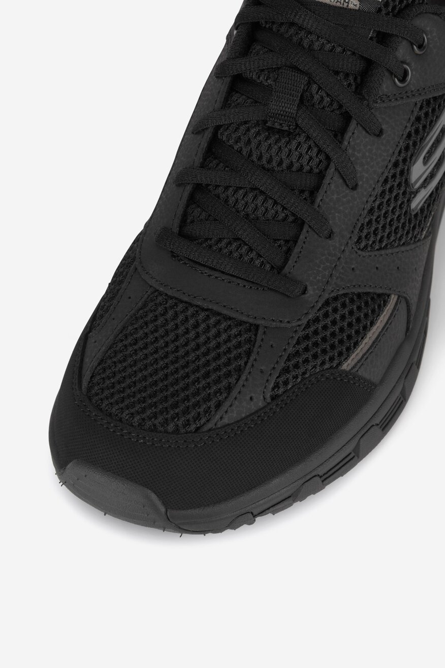 
                Спортни обувки Skechers ЧЕРЕН - 5903419942716