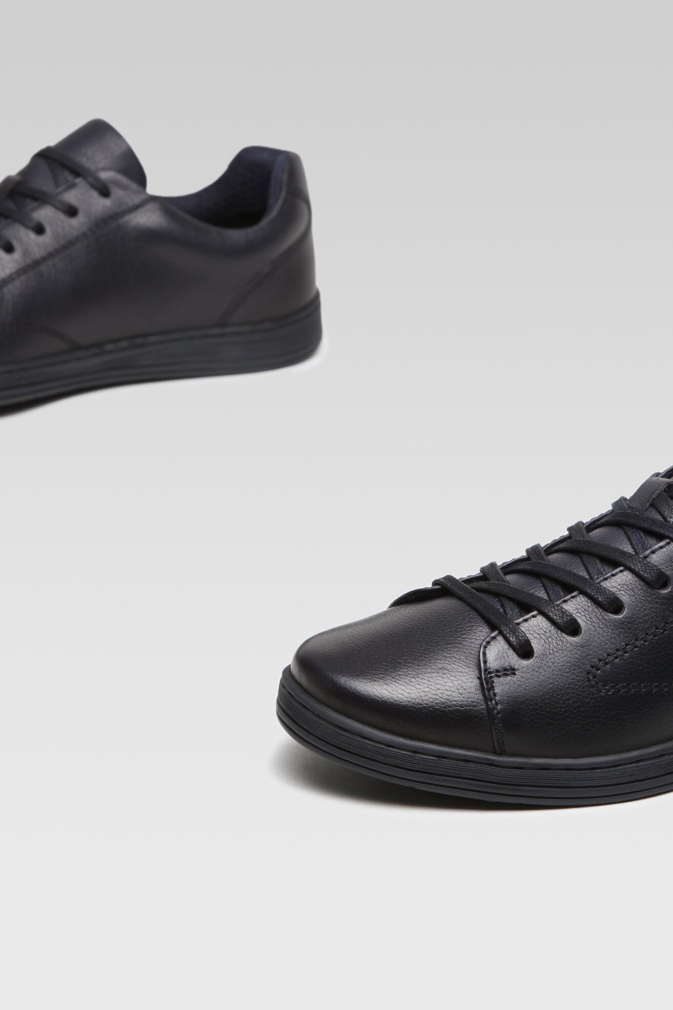 Półbuty Cesare Cave NADAL-47 MI08 Granatowy