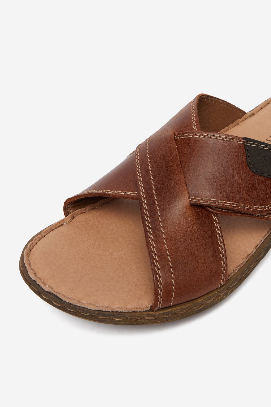 
                        Klapki Rieker CEO-22089-24 Brązowy - 5906751769539