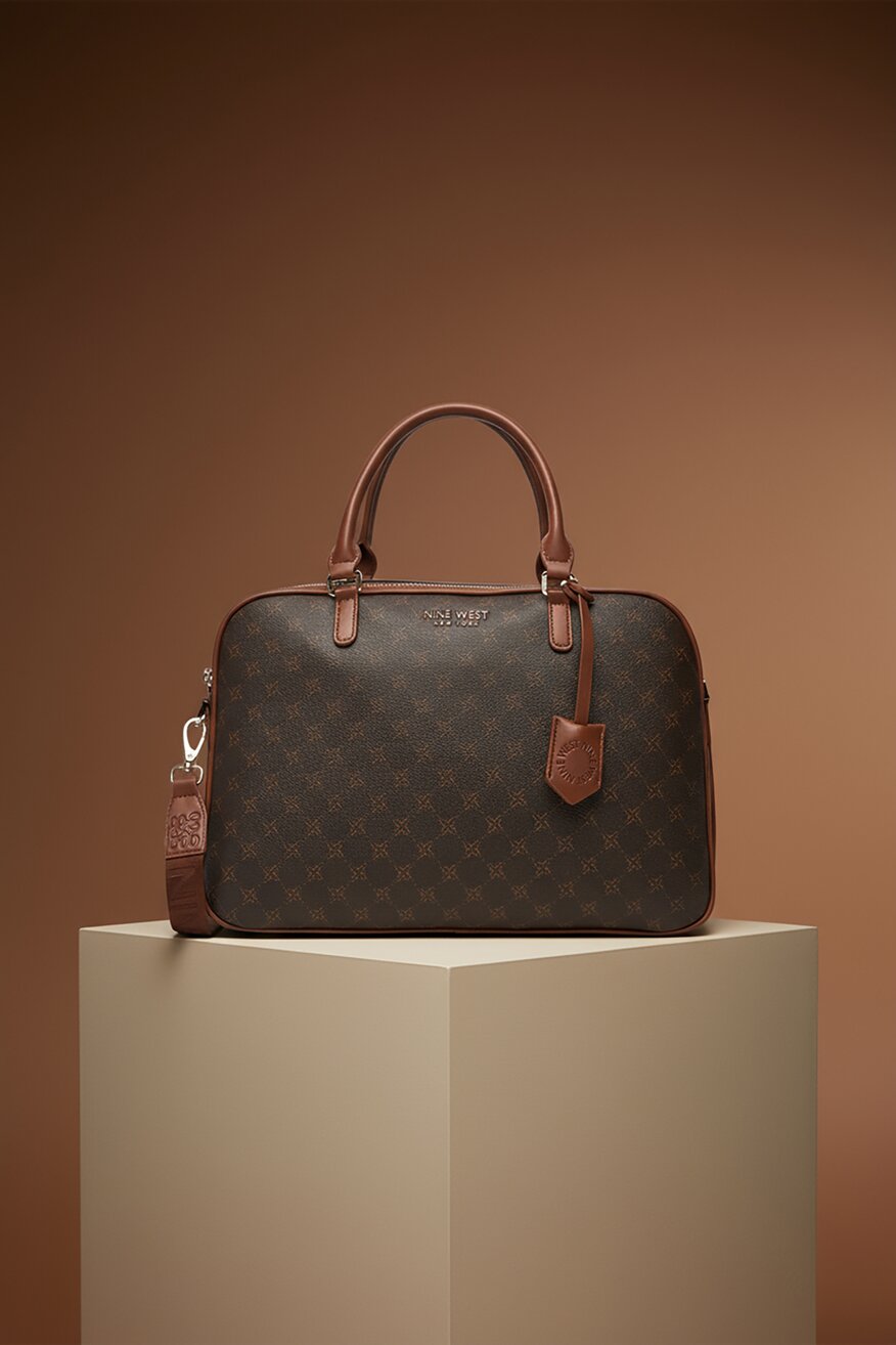 
                Дамска чанта NINE WEST КАМЕЛ - 5906751320402