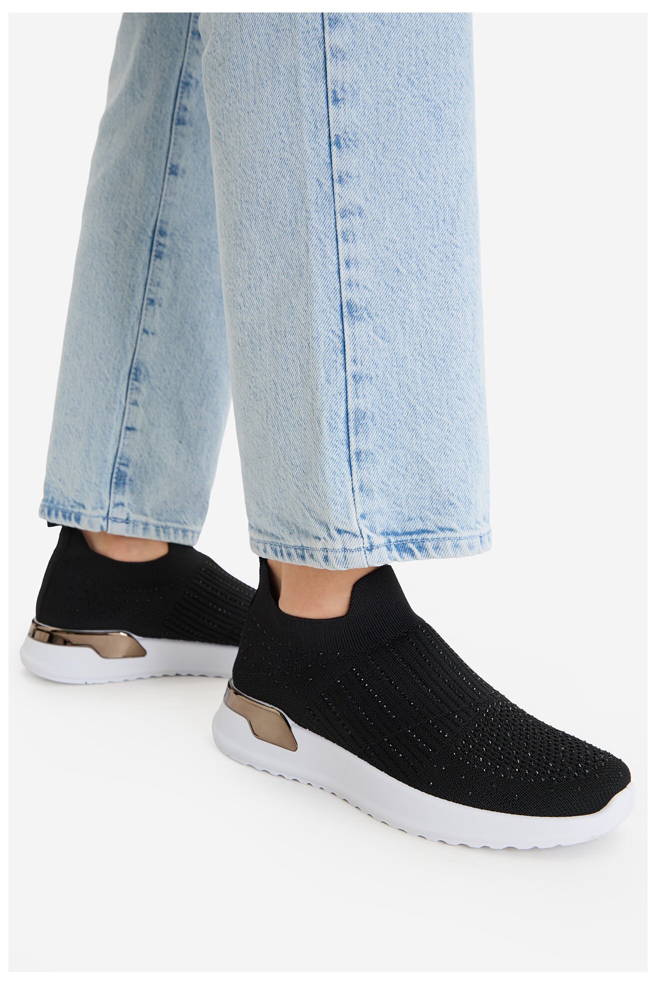 Patike Jenny CEO-WFA270923-3 CRNA