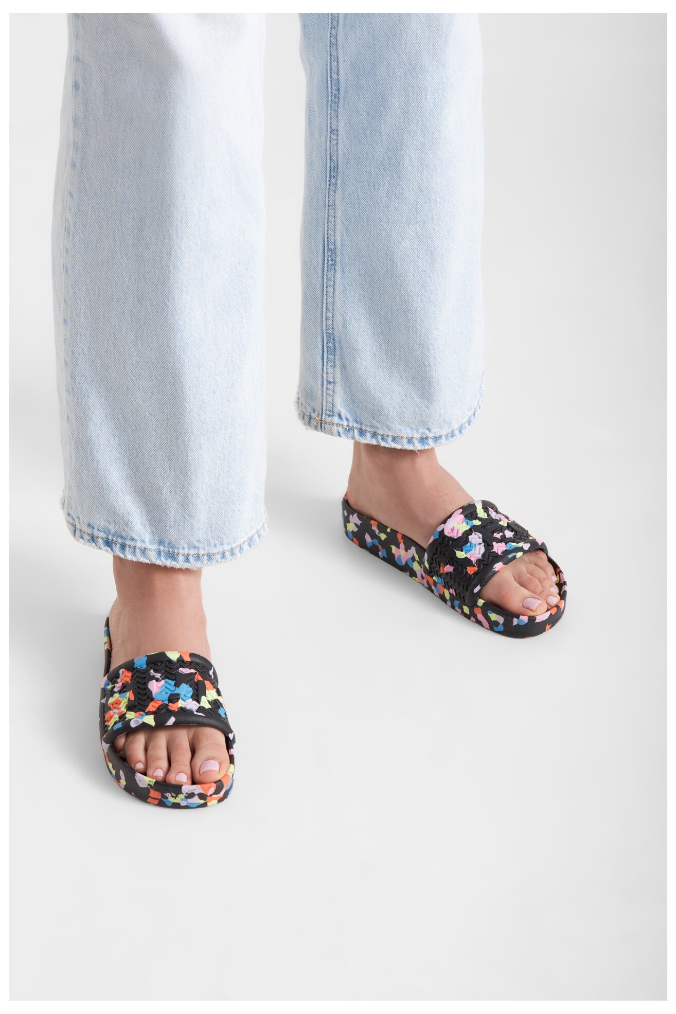 Klapki HUNTER WFD4019EVA-BLK Czarny