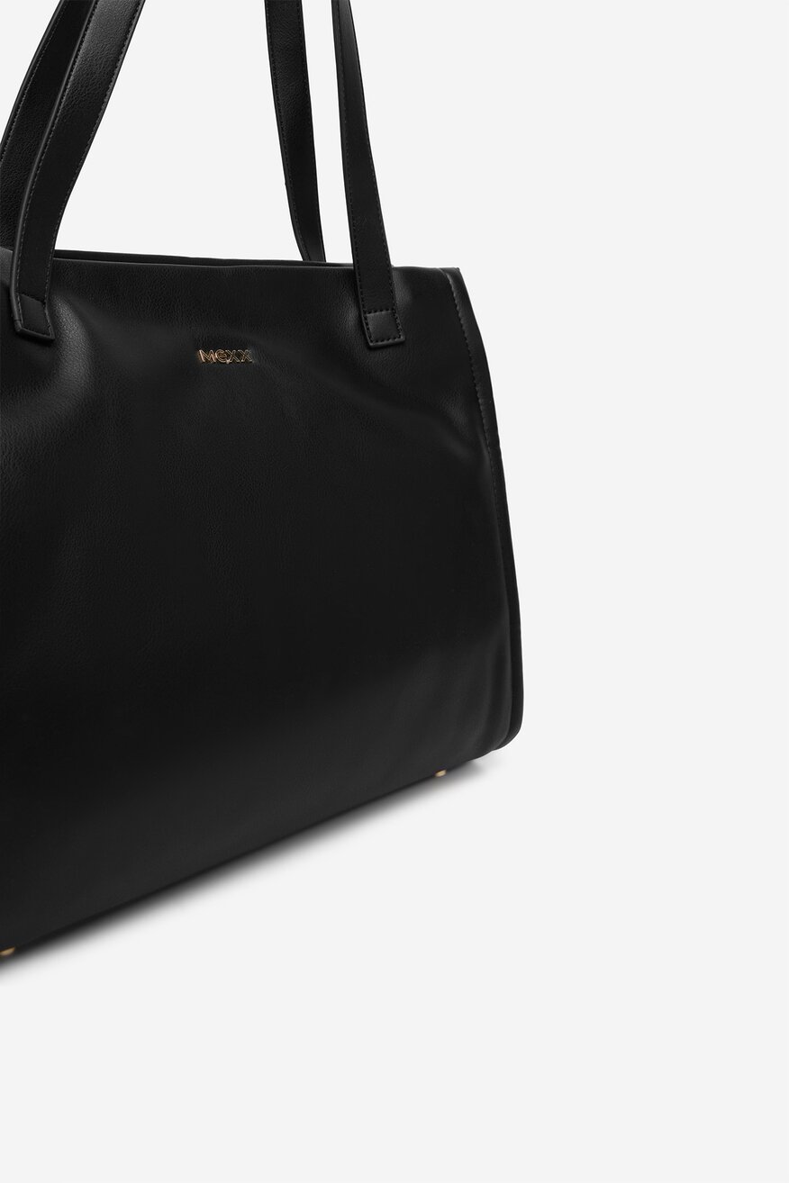 
                Сумка З Ремінцем Mexx ЧОРНИЙ - 5906751554586