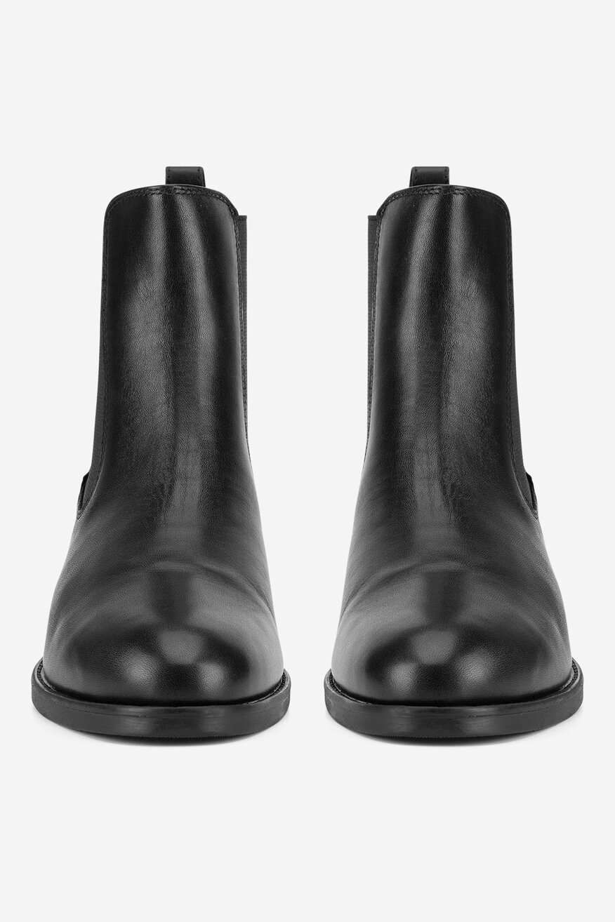 
                Kratke čizme Lasocki CRNA - 5905588936978