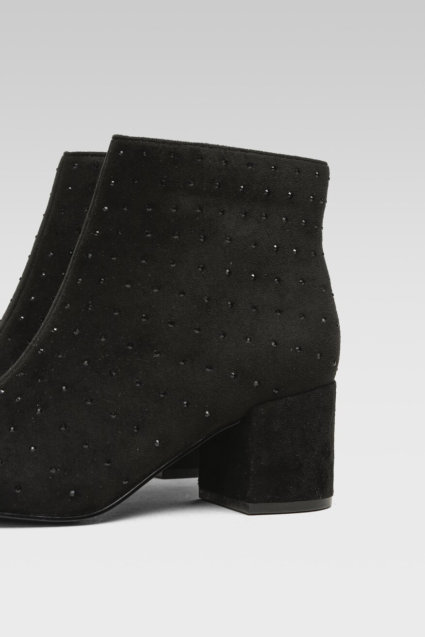 
                Jenny Fairy - Botki na obcasie - 5904862186269