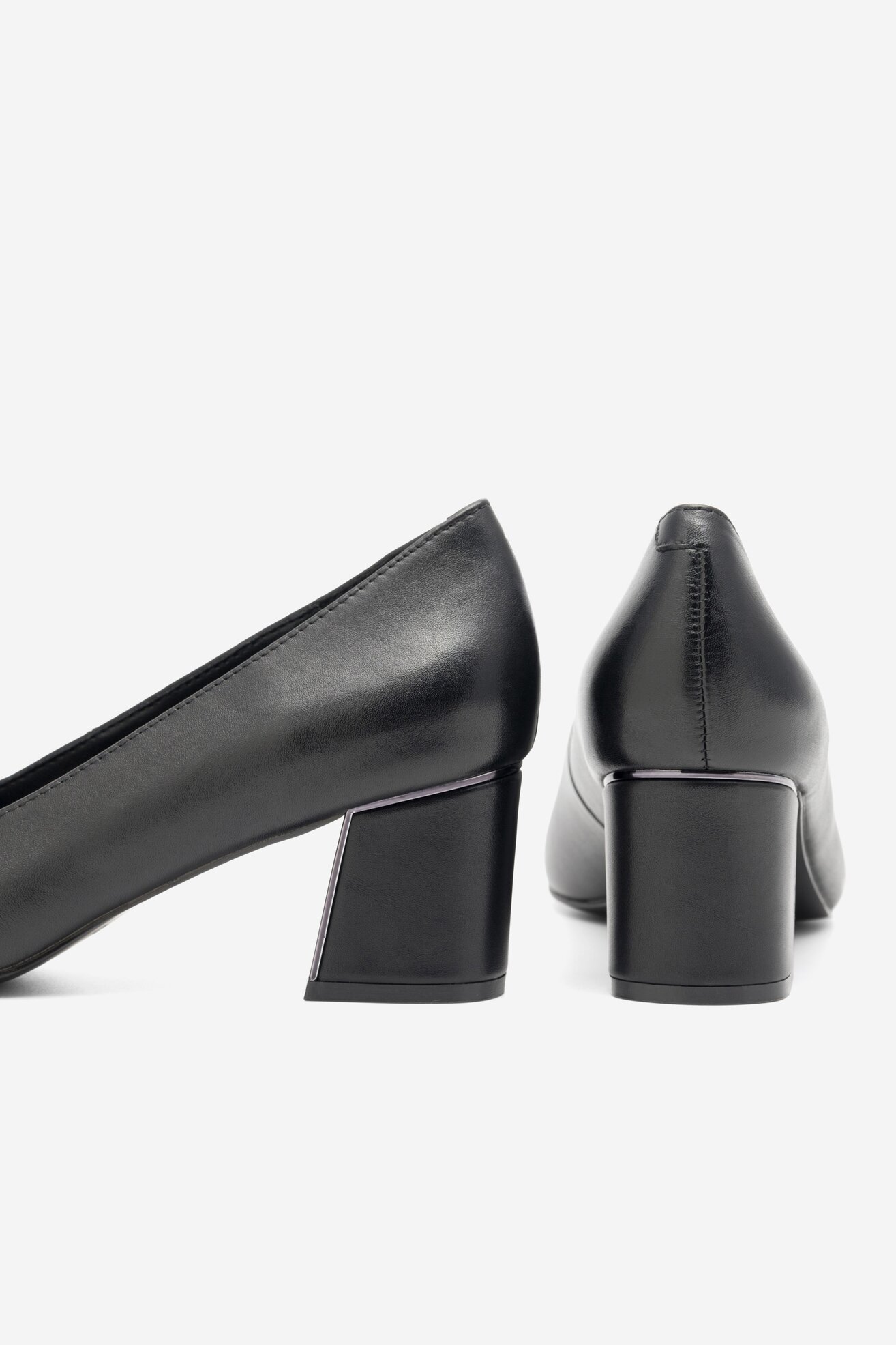 Pantofi cu toc Lasocki WYL3022-2Z-A NEGRU