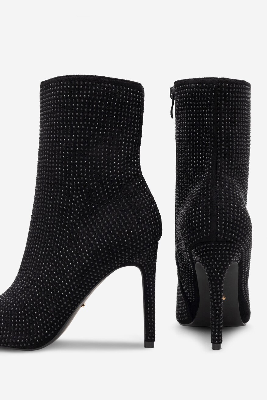 
                DeeZee - Botki na szpilce - 5905588034285