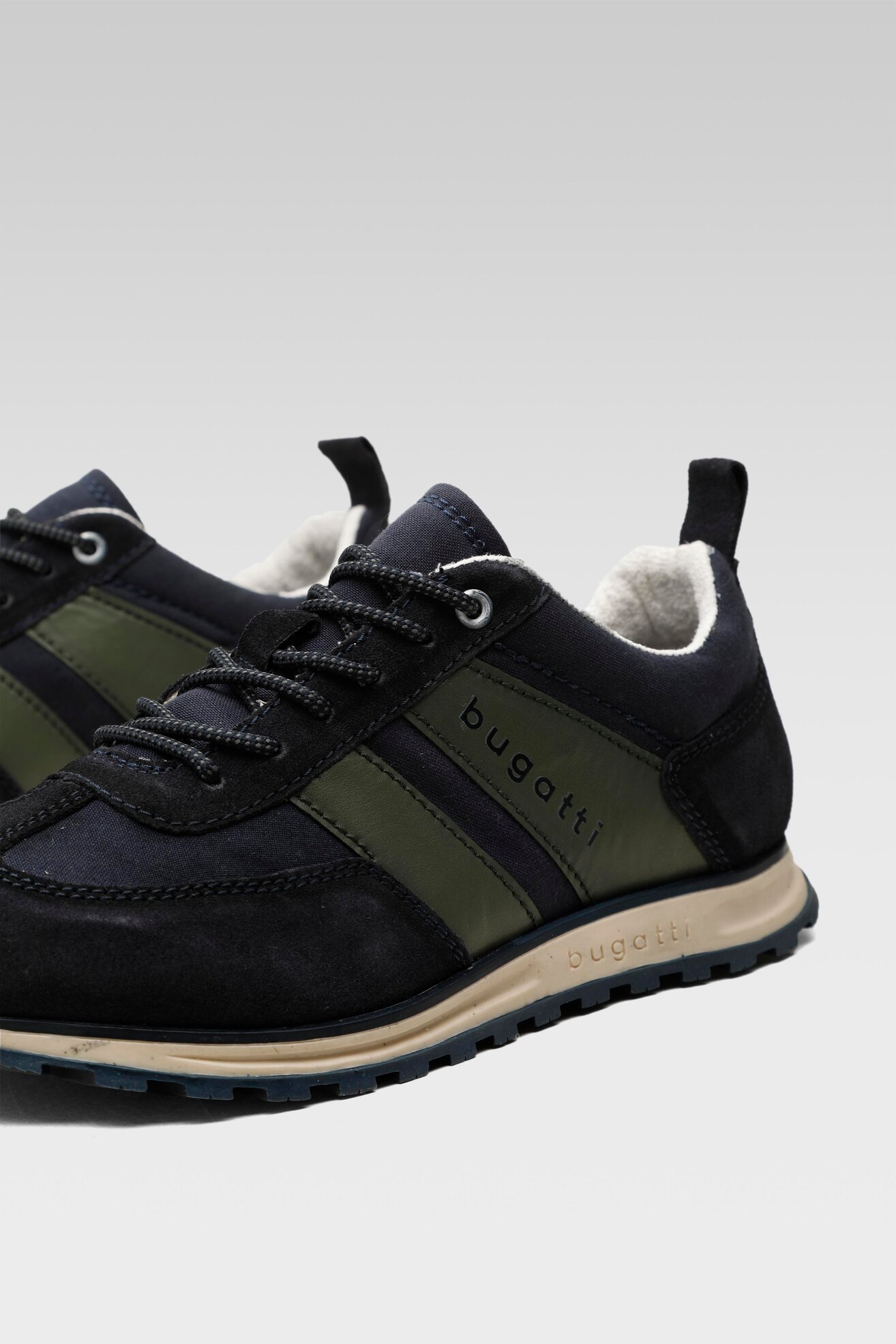 Sneakers Bugatti 335-A0208-1459-4141 Granatowy