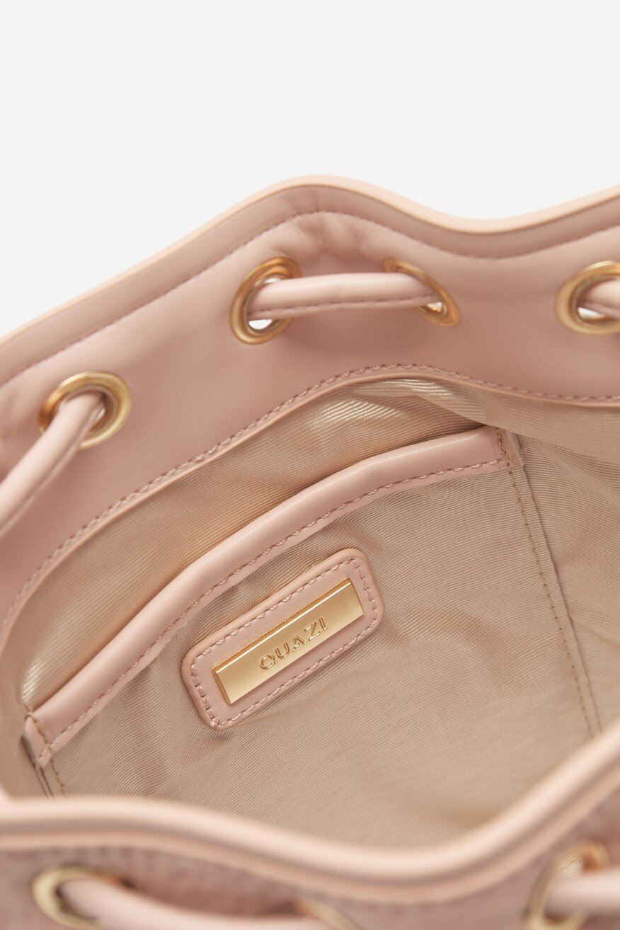 
                Kézitáska Quazi VILÁGOS RÓZSASZÍN - 5905588319689