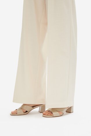 Шльопанець Lasocki WYL3454-11Z БЕЖЕВИЙ