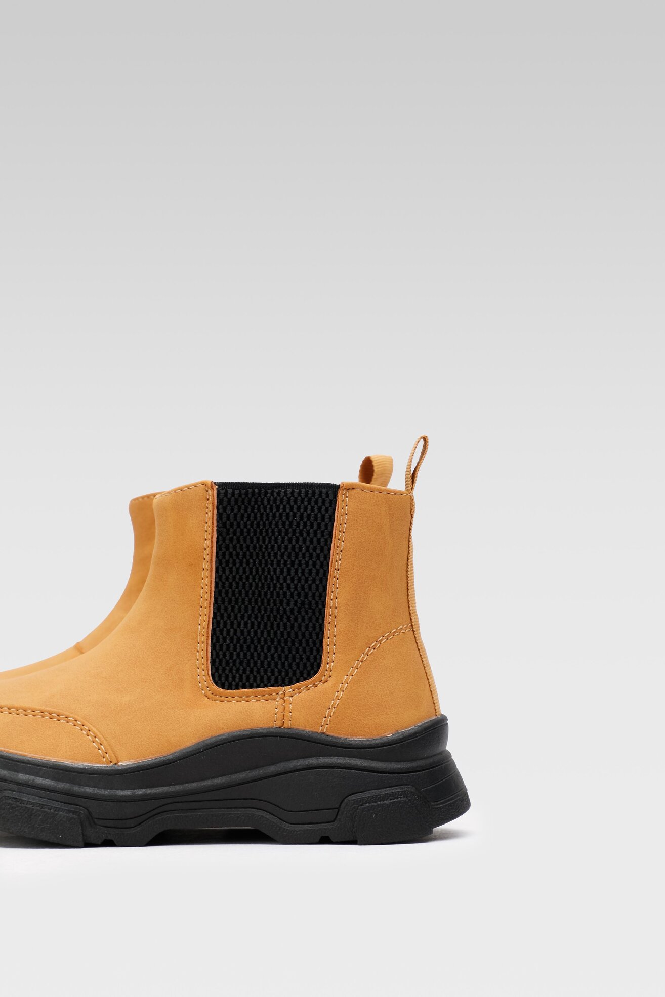 Ботильйони Action Boy AVO-326-002 ВЕРБЛЮЖИЙ