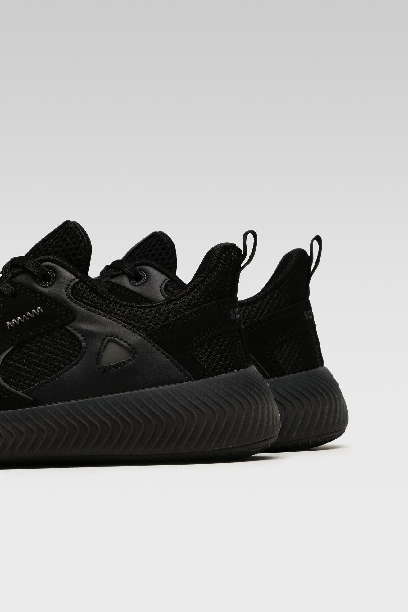 Obuwie sportowe Sprandi MP07-11652-01 Czarny