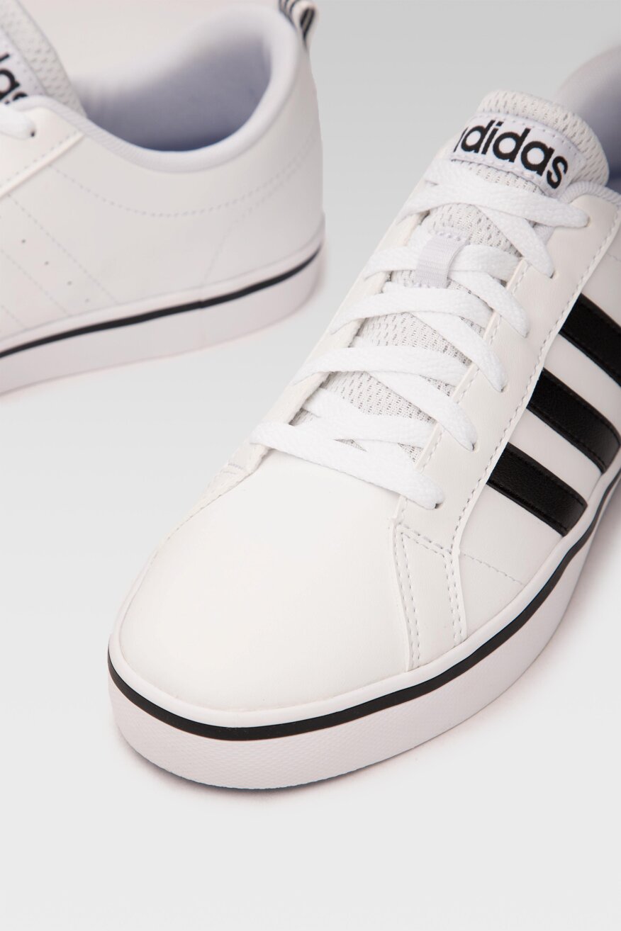 
                Sportska obuća adidas BELA - 5903698264028