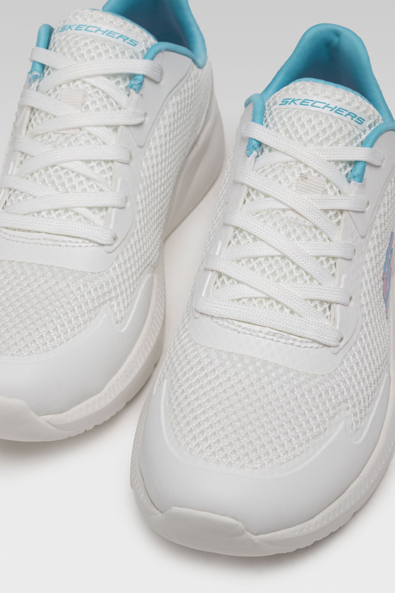 Obuwie sportowe Skechers 8750061 WAQ Biały
