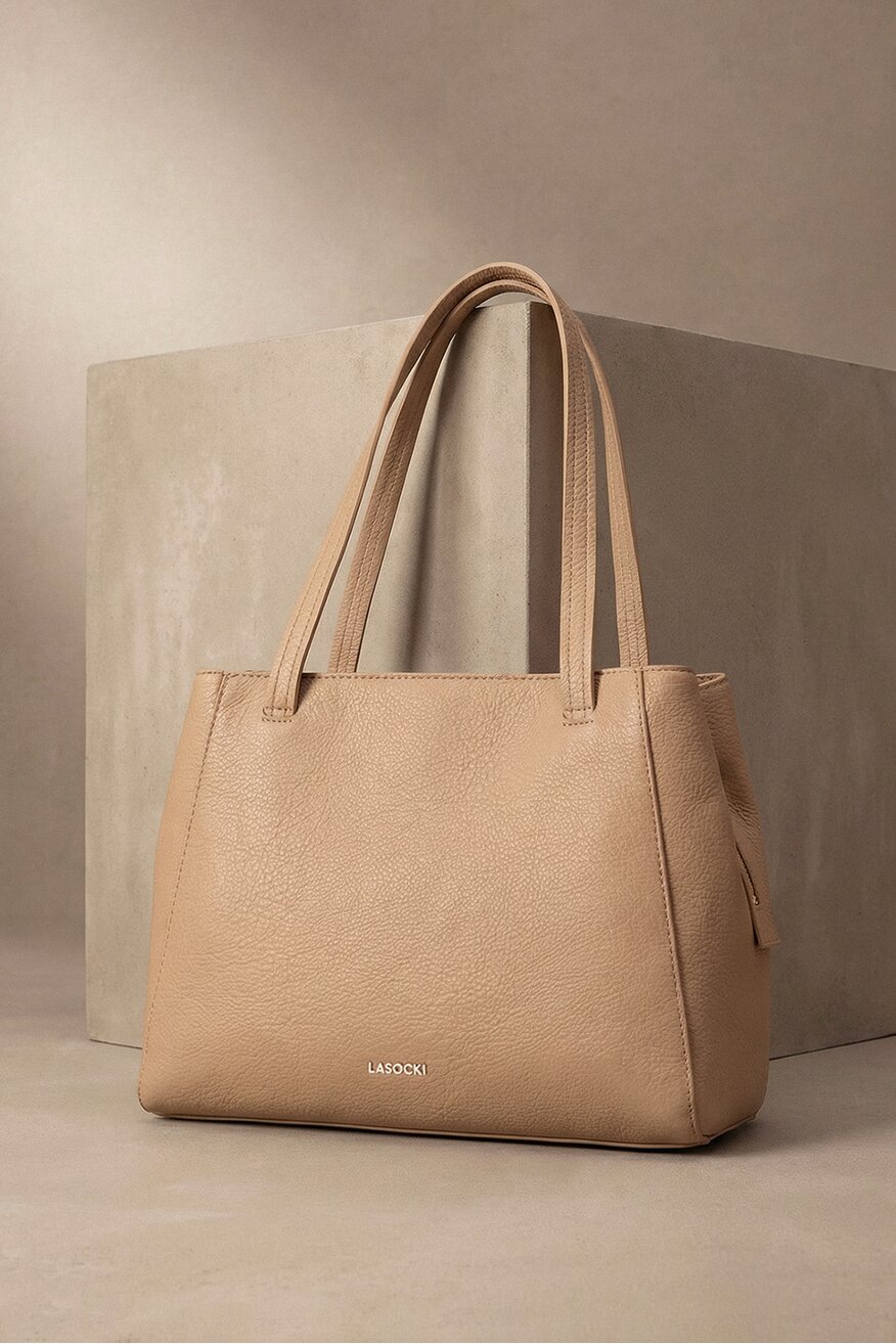 
                Дамска чанта Lasocki БЕЖОВ - 5906751403181