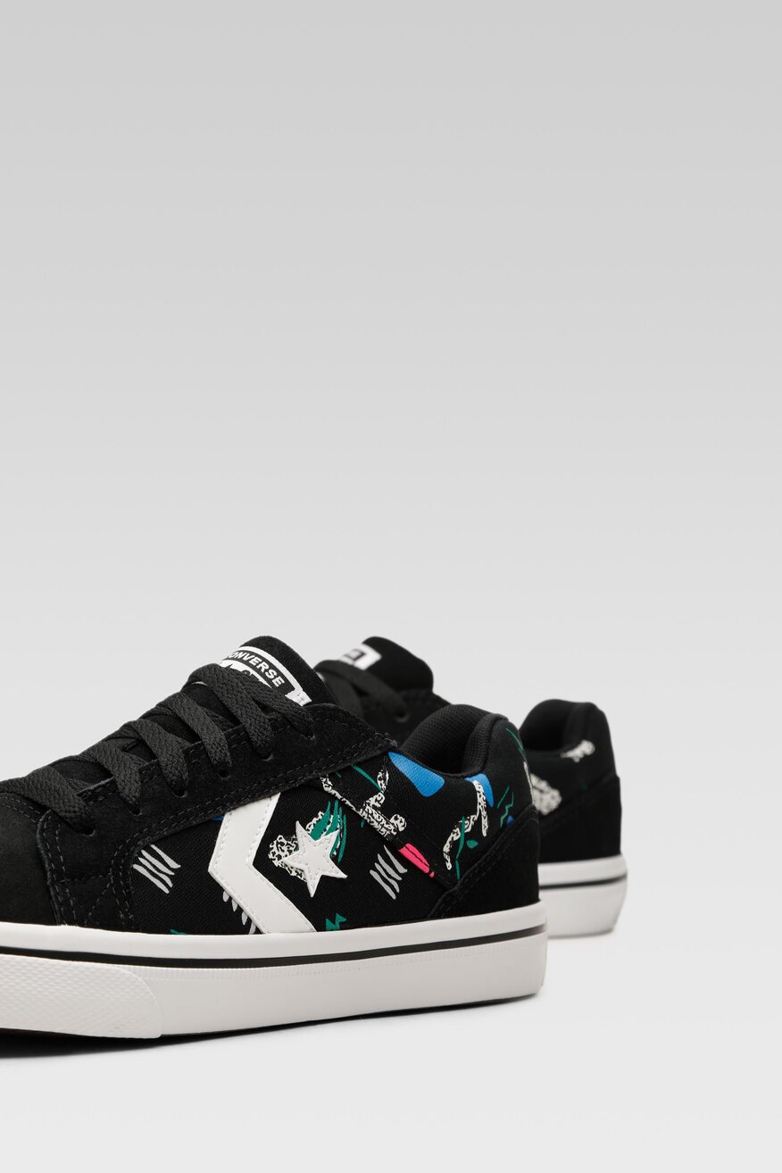 
                Converse - Skórzane trampki z printem - 5903698702520