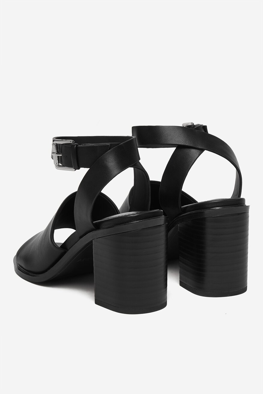 
                Szandál Jenny FEKETE - 5906751856949