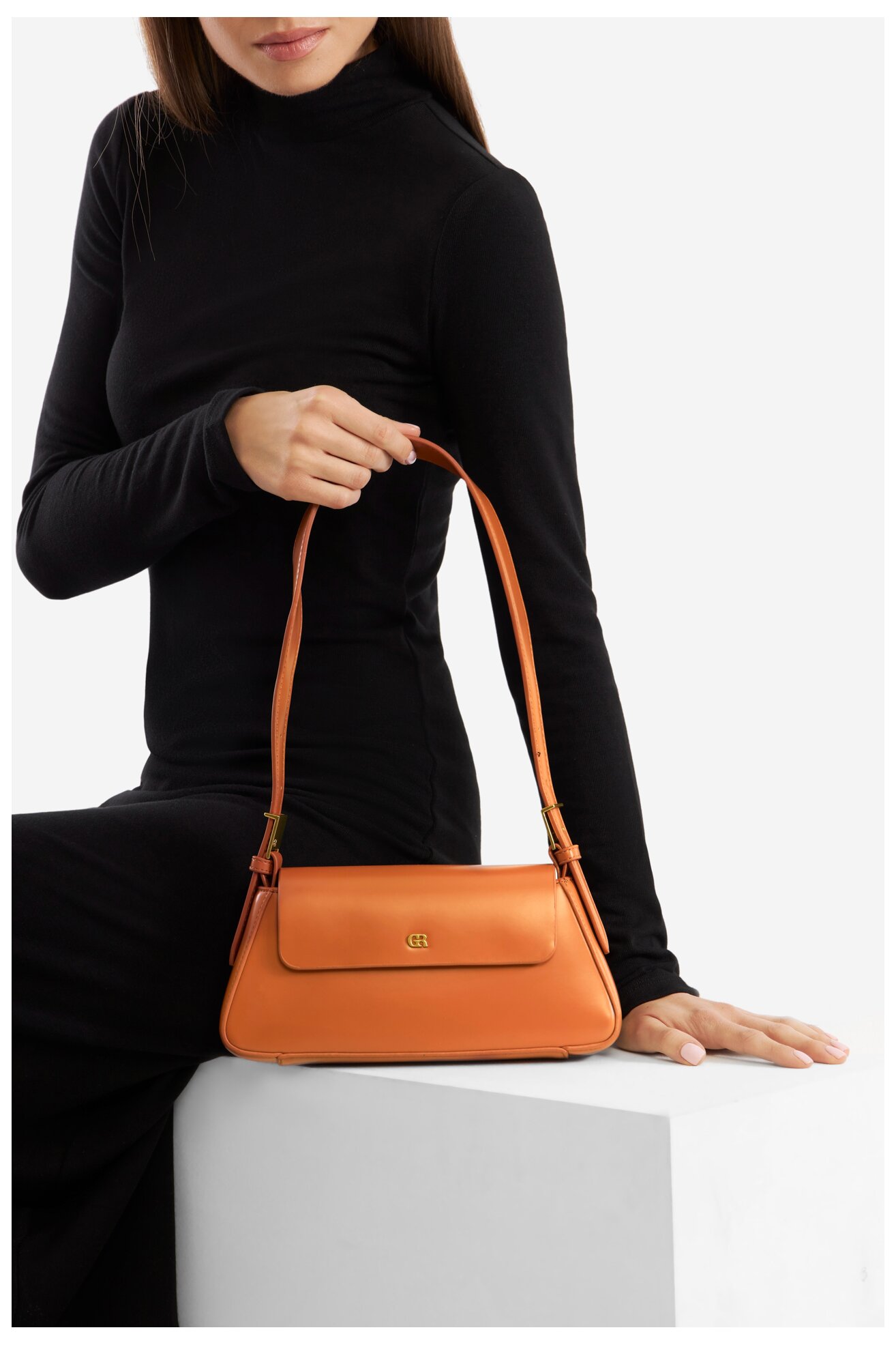 Kézitáska Gino Rossi EVA01 CAMEL