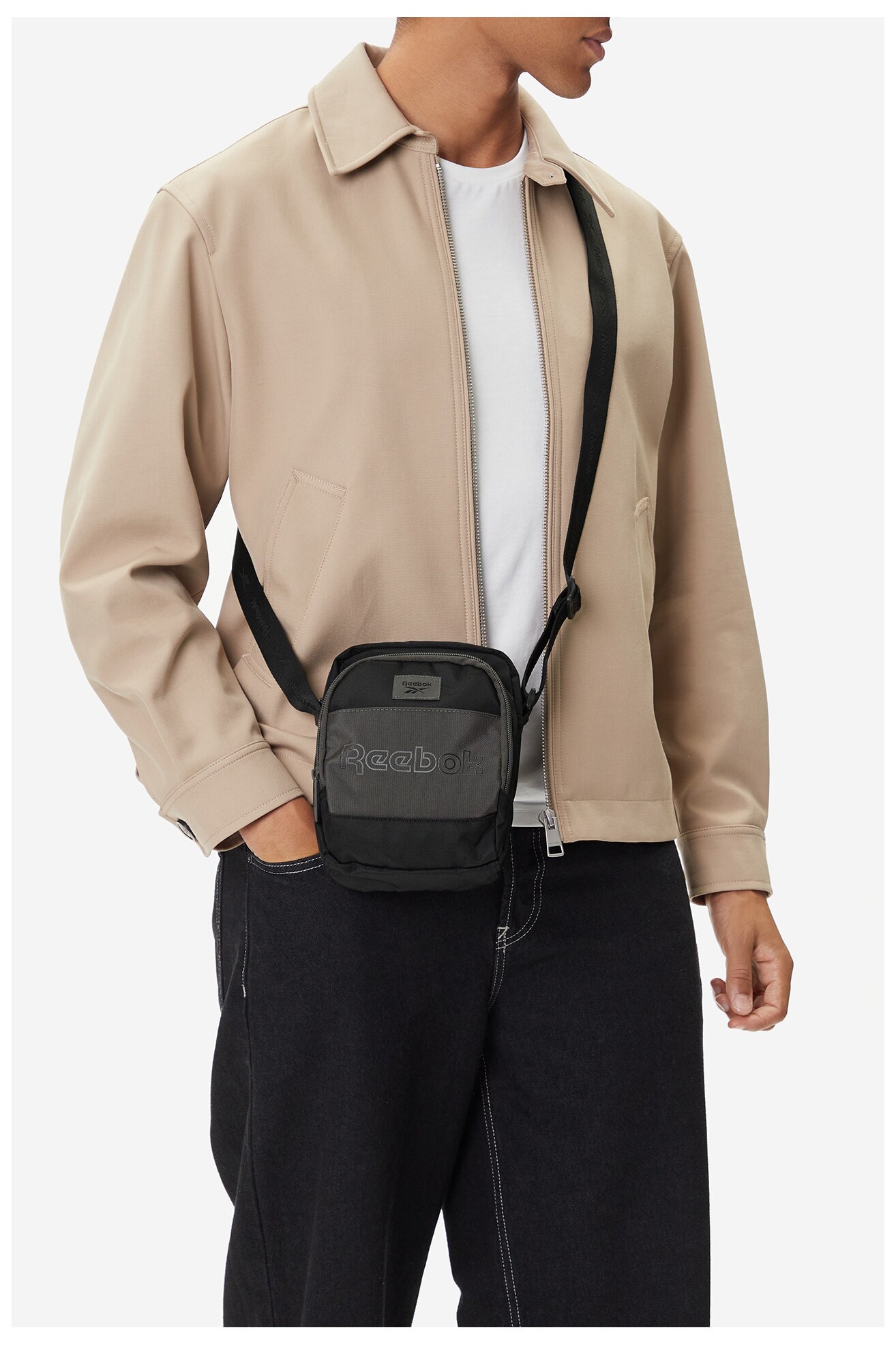 Torba Reebok C-RBK-P-003-08 CRNA