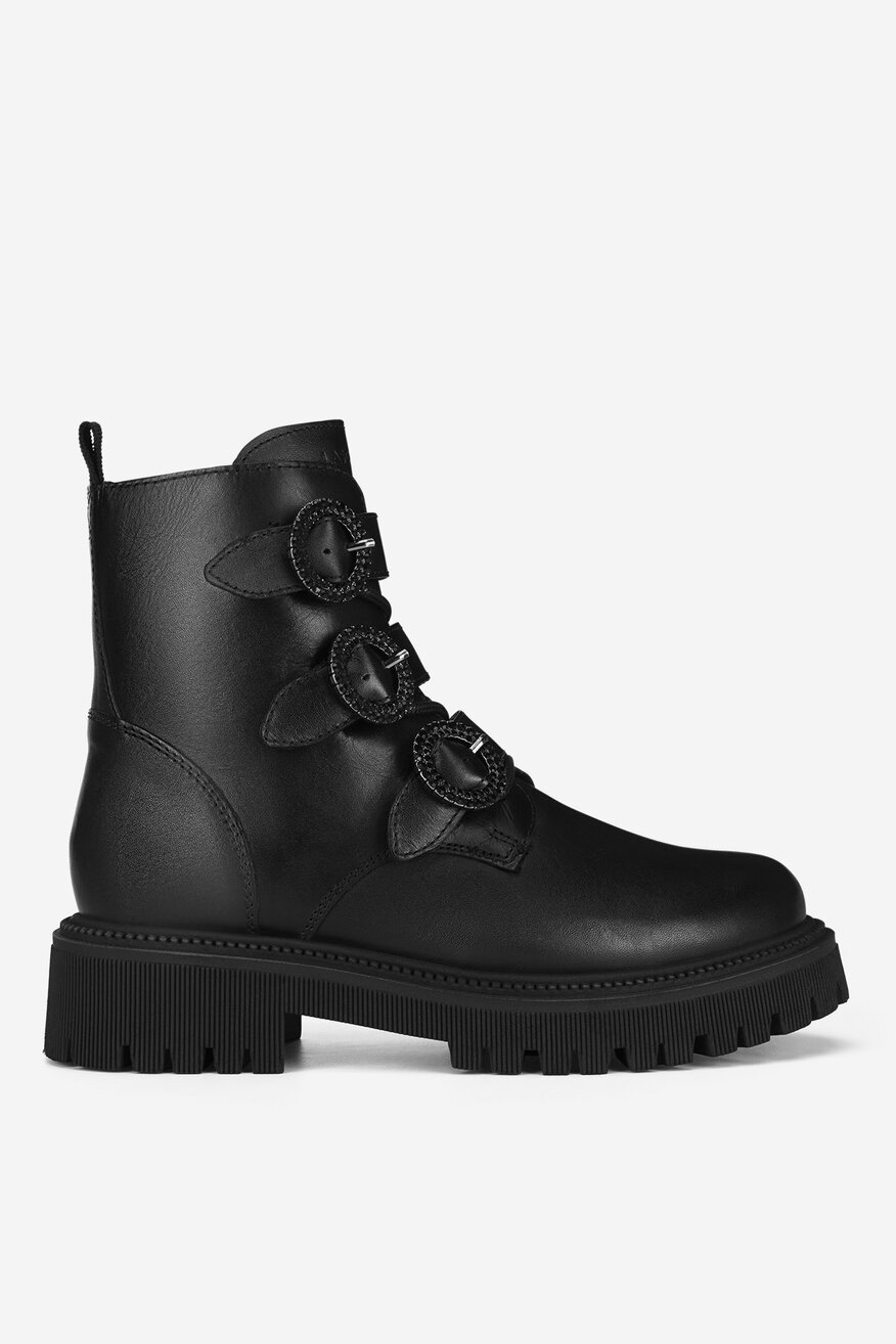 
                Šněrovací vyšší obuv Lasocki Young ČERNÁ - 5905588934592