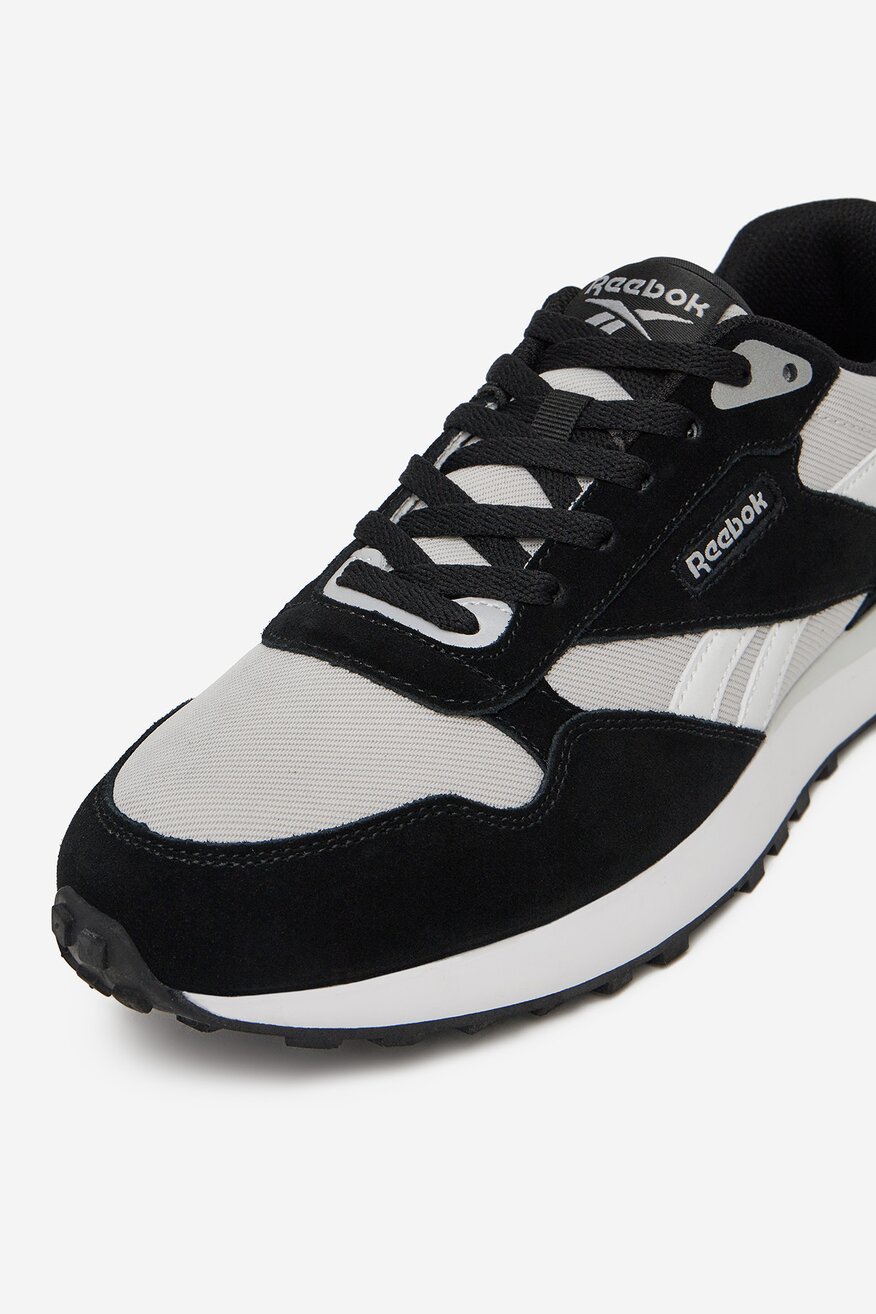 
                Кросівки спортивні Reebok ЧОРНИЙ - 5903419834073