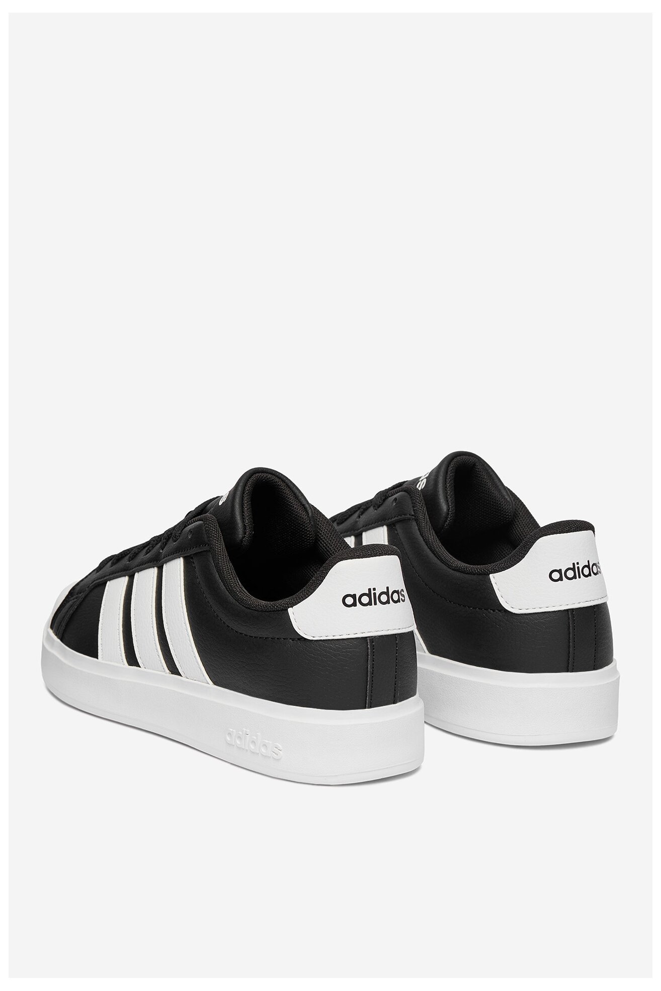 Obuwie sportowe adidas CEO-STREETTALK J JQ8610 Czarny