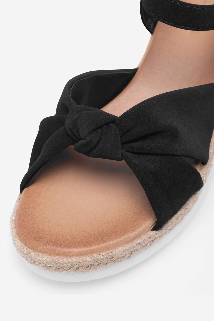 
                Сандали Clara Barson ЧЕРЕН - 5905588484660