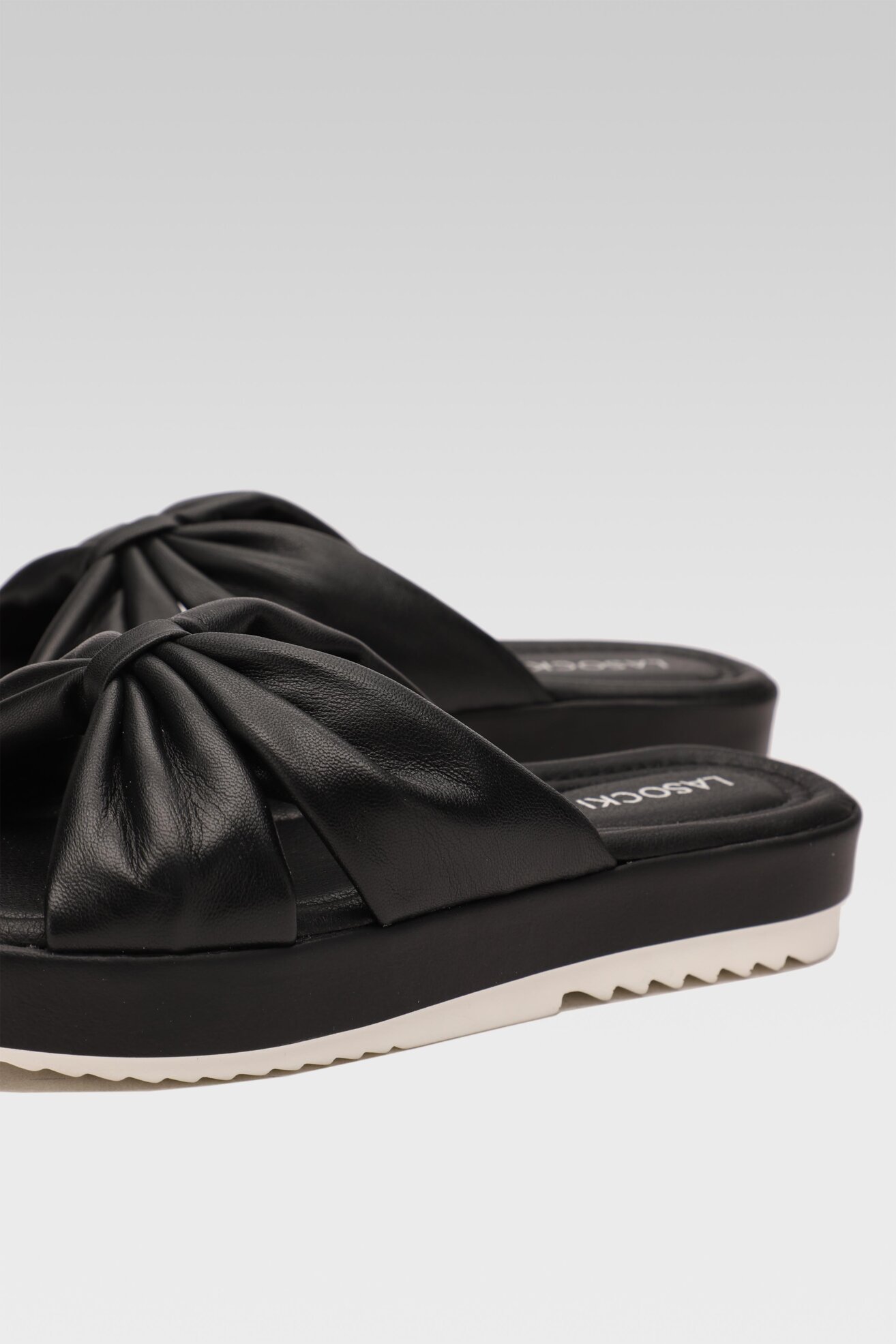 Papuče Lasocki RST-4765-04 CRNA
