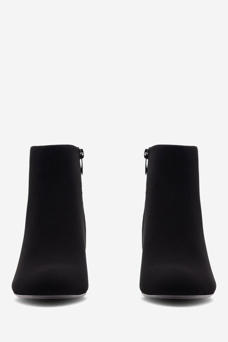 
                Jenny Fairy - Botki na słupku - 5905588123811