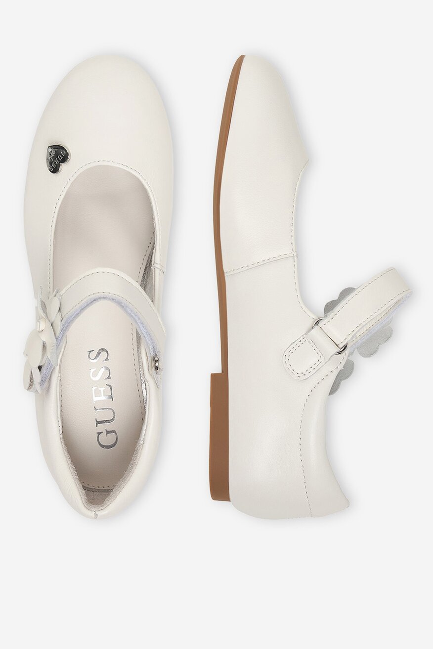 
                Балетки GUESS БІЛИЙ - 5906751906958