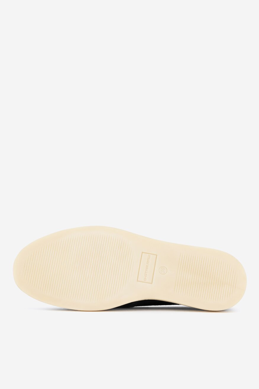 
                Мокасини G-STAR RAW ЧЕРЕН - 5906751033173