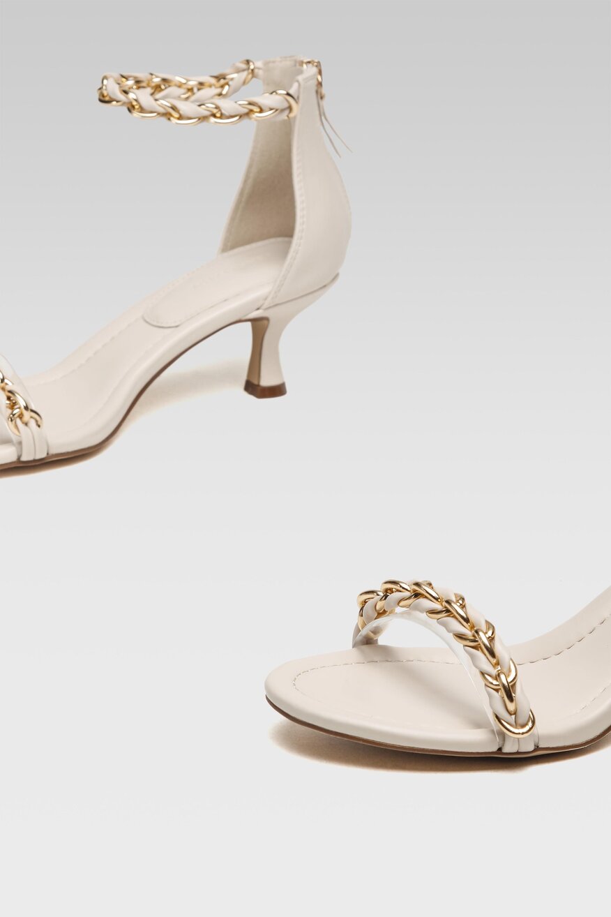 Jenny Fairy - Sandały z aplikacją beżowe - 5904248840556