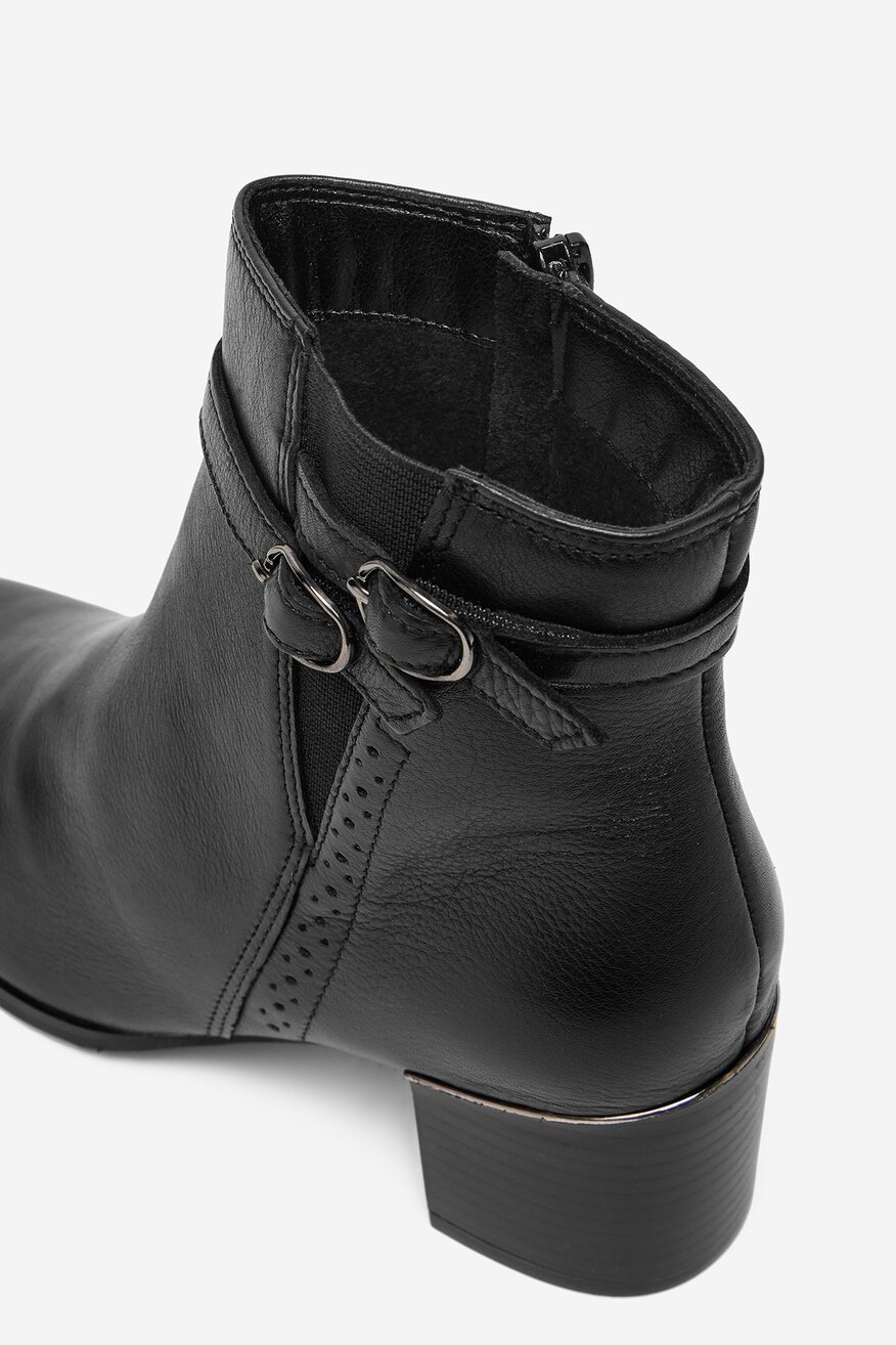 
                Bokacsizma Lasocki FEKETE - 5906751391105