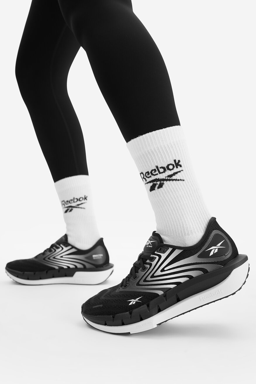 
                Спортни обувки Reebok ЧЕРЕН - 5906751608166