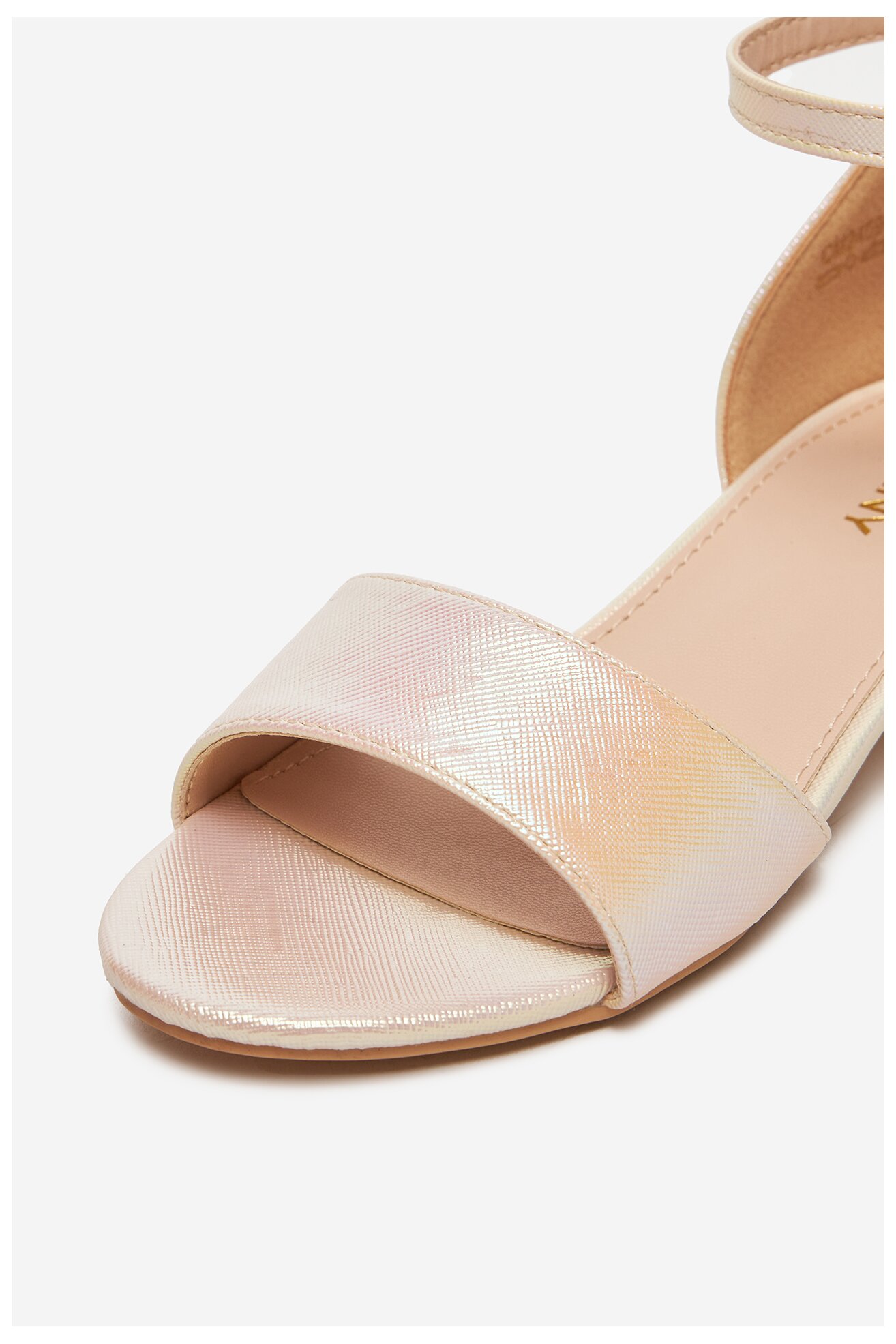 Szandál Jenny CM240902-5 ARANY