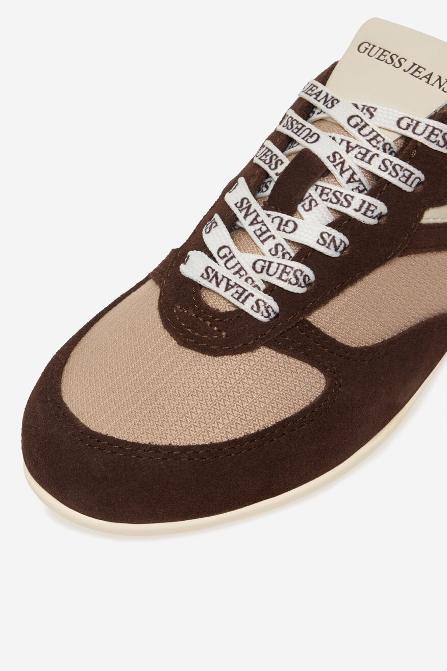 
                Напівчеревик GUESS JEANS КОРИЧНЕВИЙ - 5907964082309