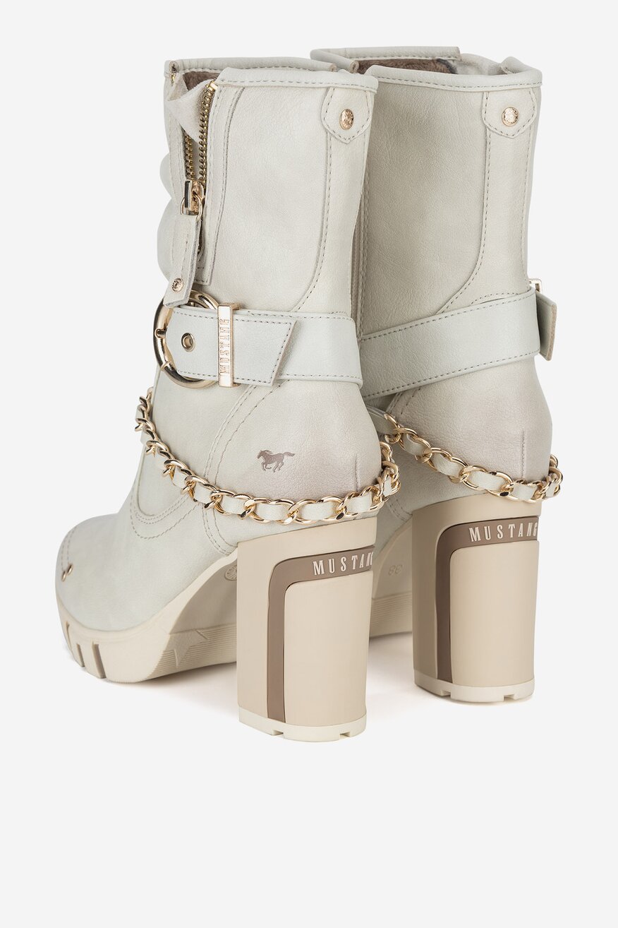 
                Csizma Mustang FEHÉR - 5905588861249