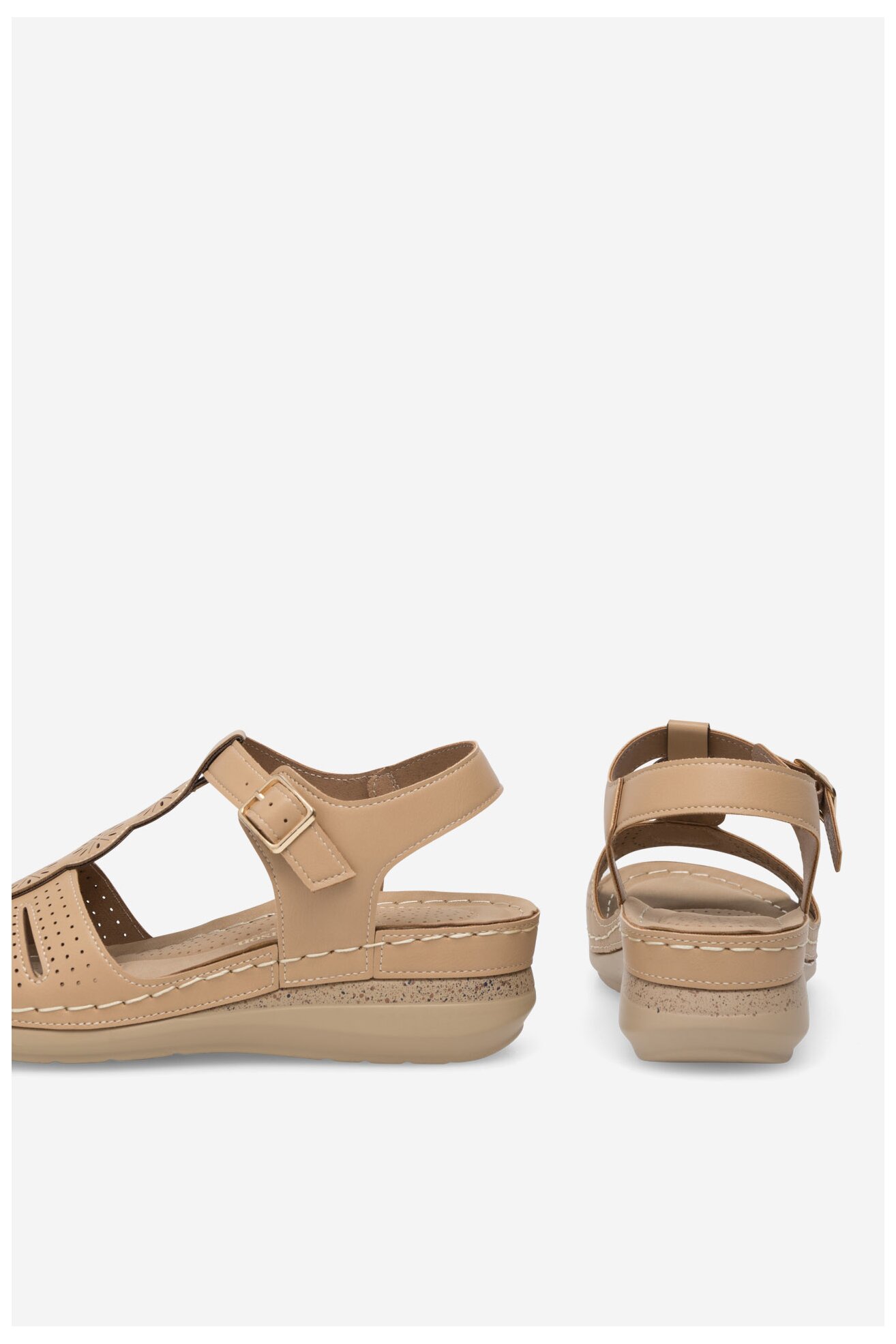 Sandały Clara Barson WYL05010-18 Beżowy