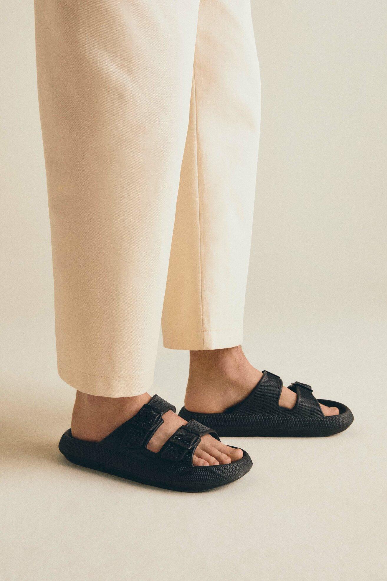 Klapki basenowe Mexx MICC1905141M-01 Czarny