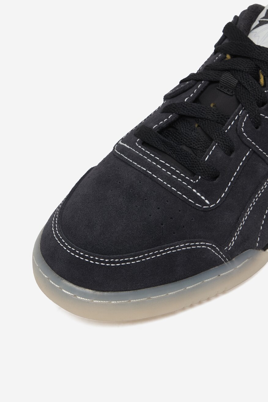 
                Спортни обувки Reebok ЧЕРЕН - 5906751593257