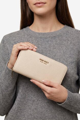 Гаманець Жіночий NINE WEST CEO-NW-W1-002-AW26 БЕЖЕВИЙ