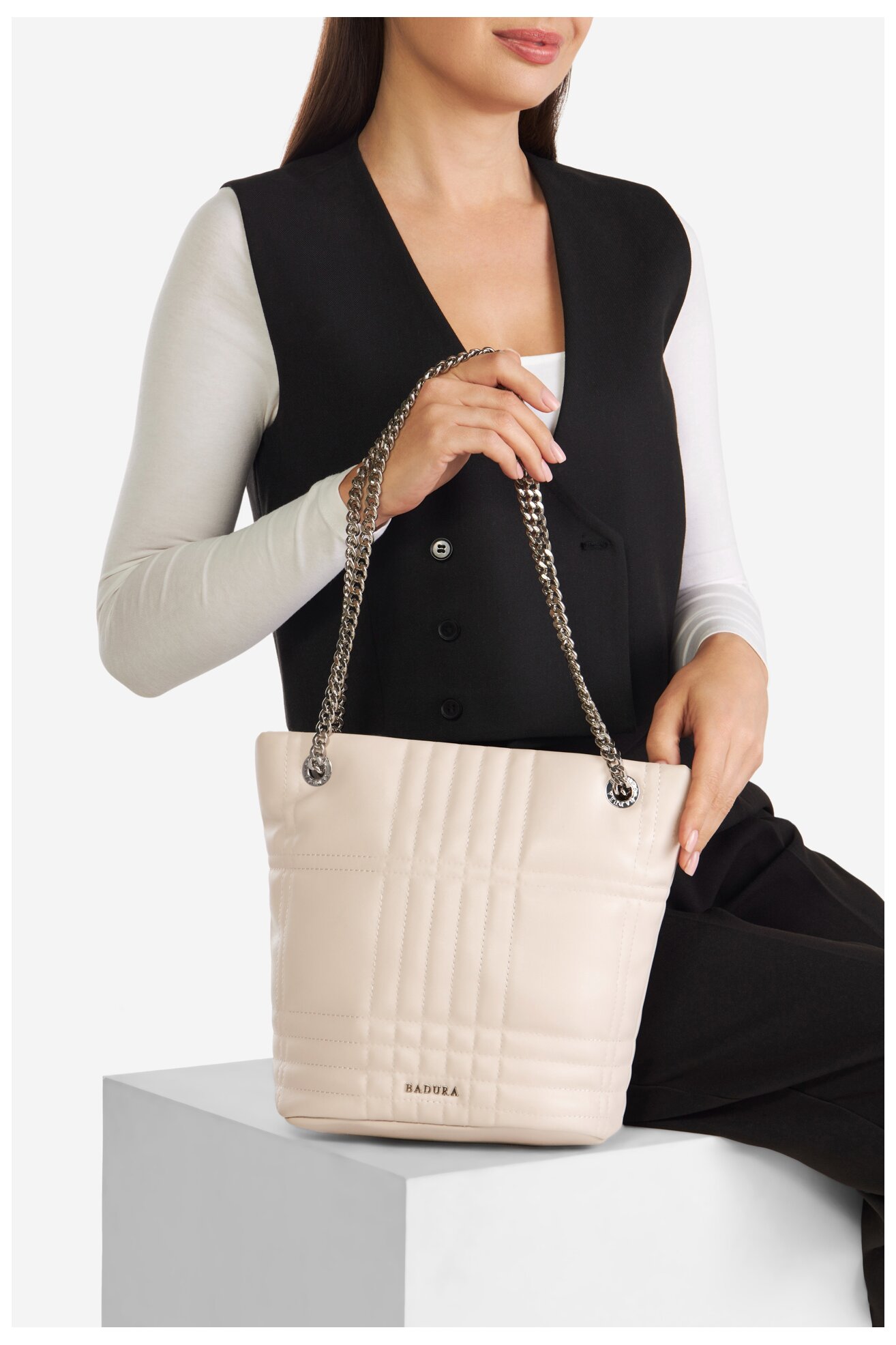 Kézitáska Badura JH6257-BR. FEHÉR