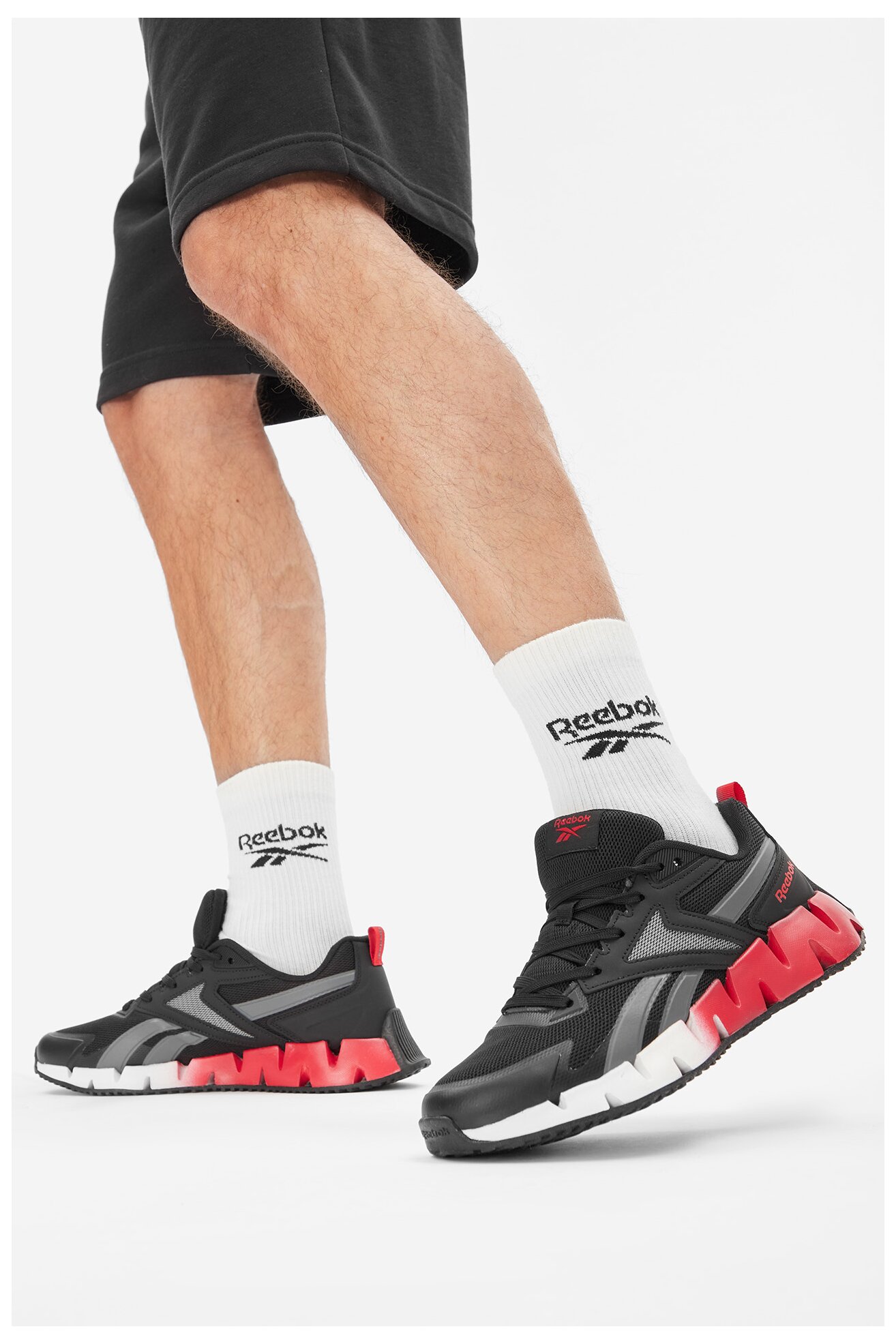 Sportska obuća Reebok CEO-ZIG VECTOR AR30153M-BNR CRNA