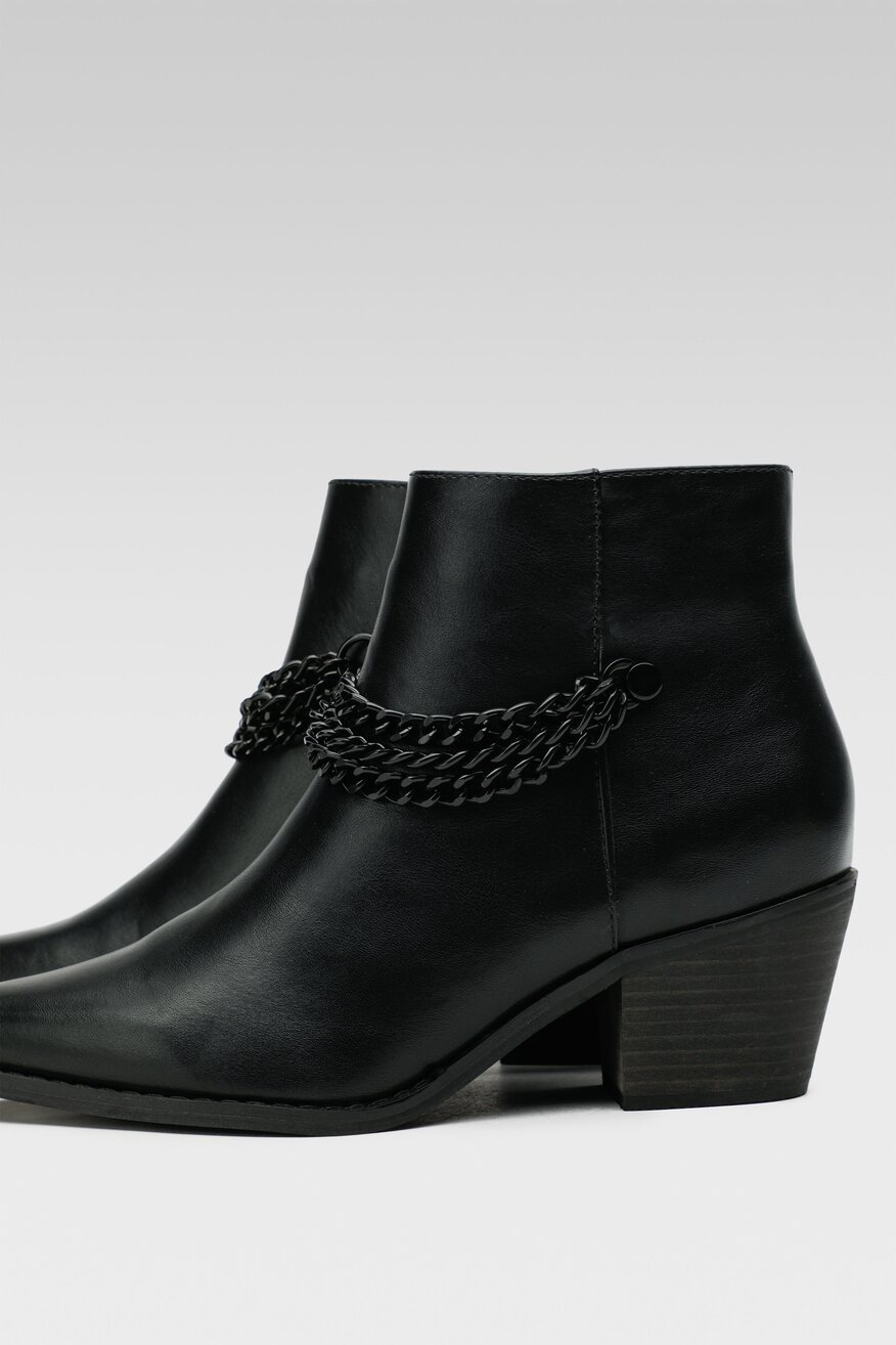 
                Jenny Fairy - Botki na obcasie - 5904862243375