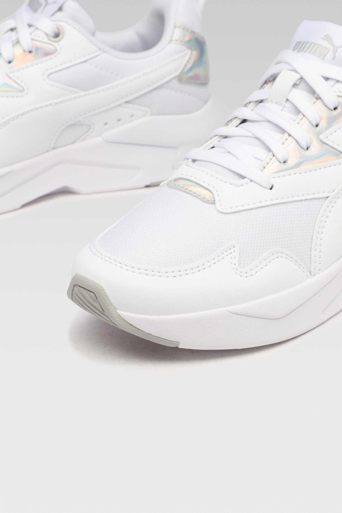 Obuwie sportowe Puma X-RAY LITE METALLIC WMN`S 36885803 Biały