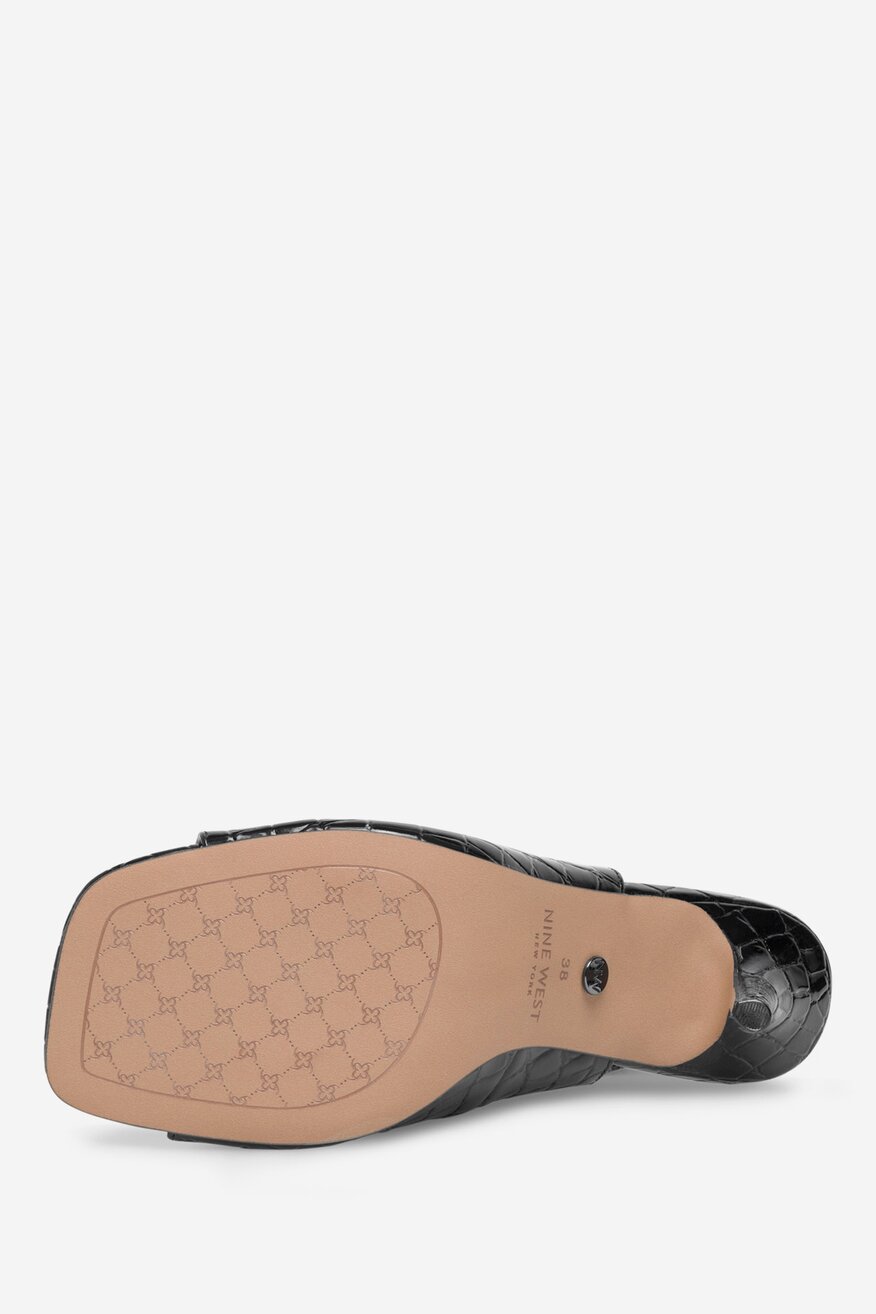 
                NINE WEST - Sandały na szpilce - 5905588472643