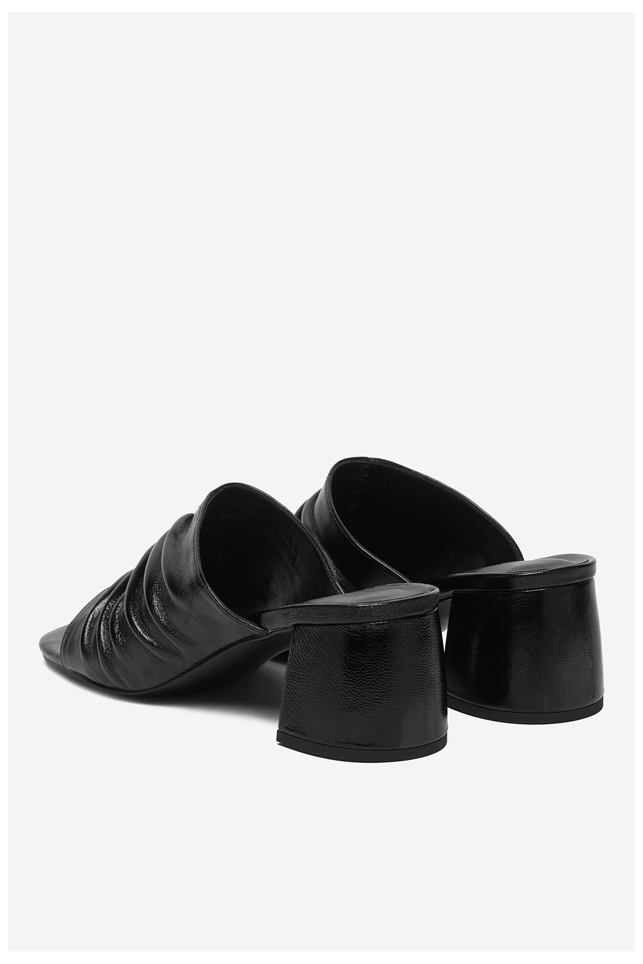 Klapki Gino Rossi C-XRY25113-07 Czarny